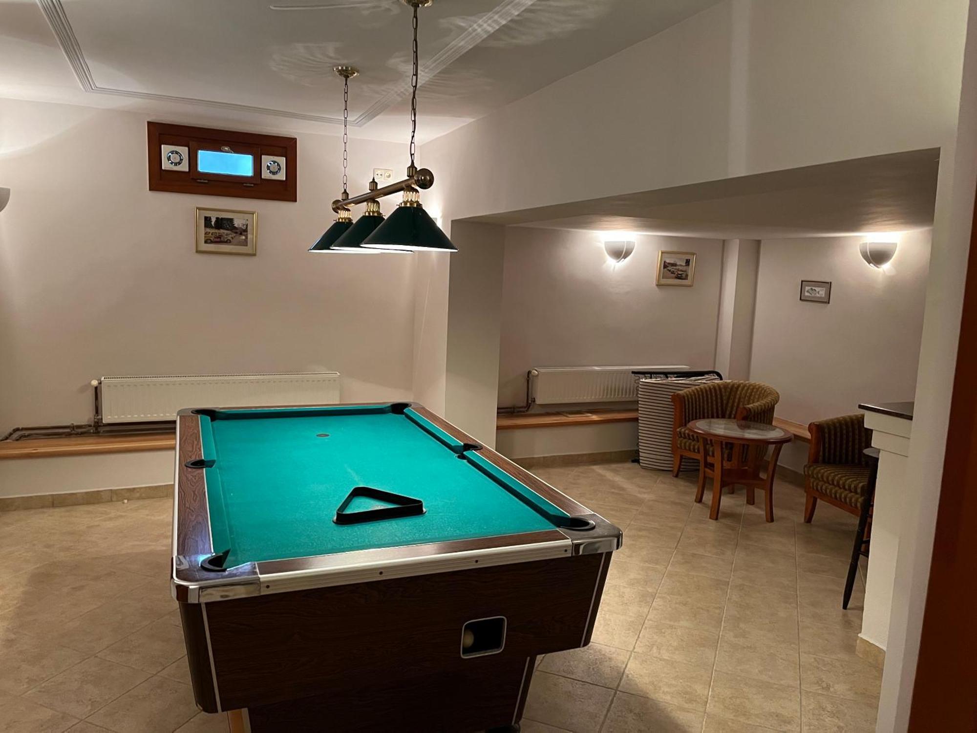 Aranykert Vendeghaz Hotel Eger Exterior photo